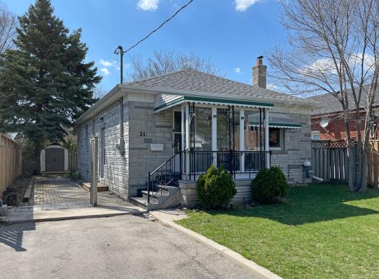 24 Timgren Drive, Wexford-Maryvale, Toronto 